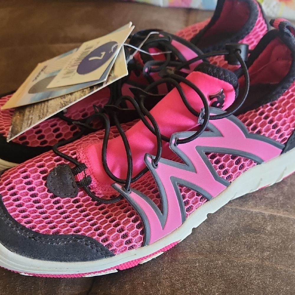 Women's Pink Mesh Athletic Water Shoes with Quick-Lock Lacing - Picture 4 of 4
